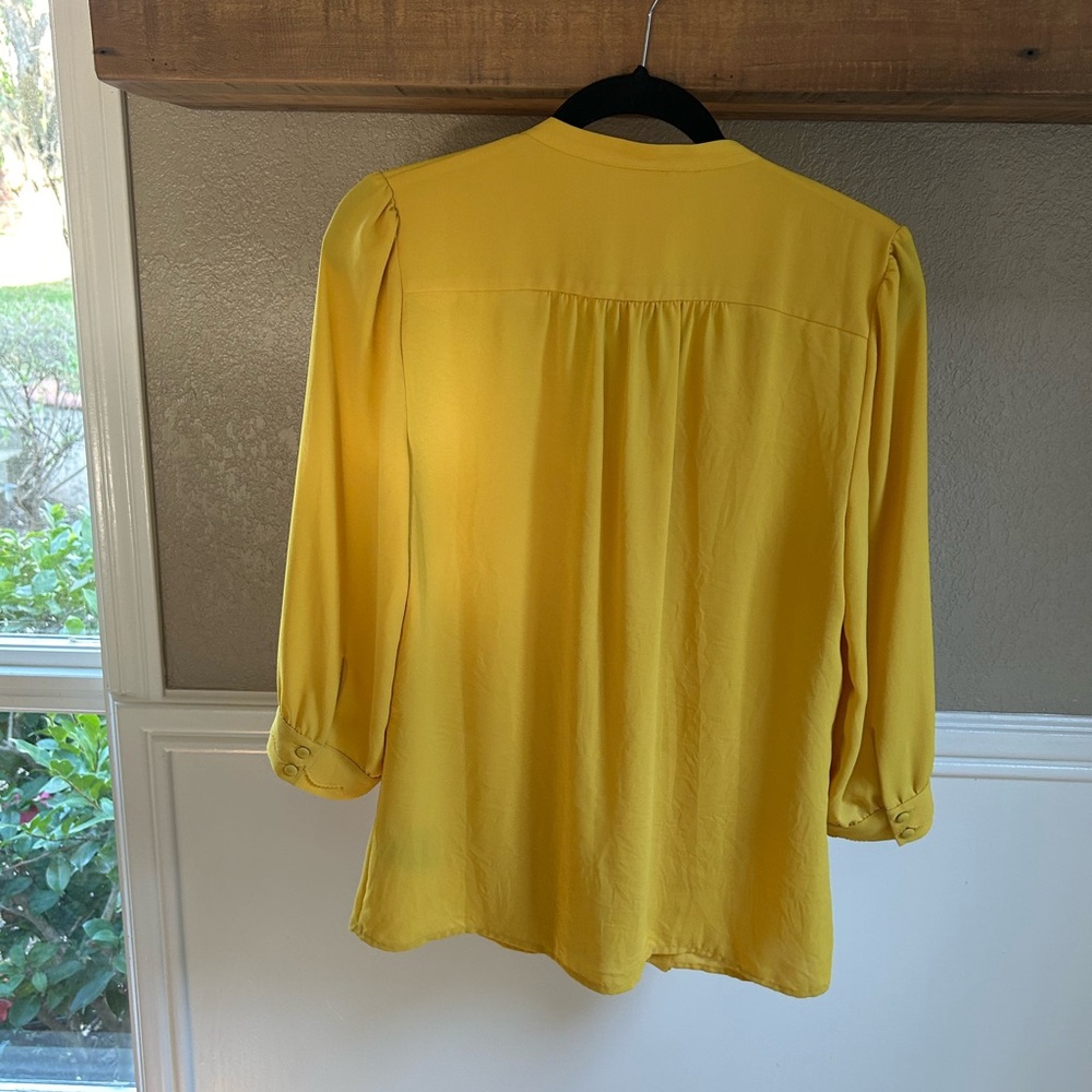 Anthropologie Meadow Rue Yellow Scalloped Blouse - Picture 4 of 9